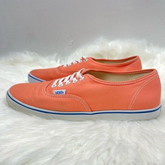 Vans | low cut Unisex 9.0 woman 7.5 men peach ,lace up sneakers. - Picture 10 of 10